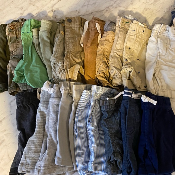 BUNDLE 12 MONTH BOY SHORTS - Picture 1 of 1